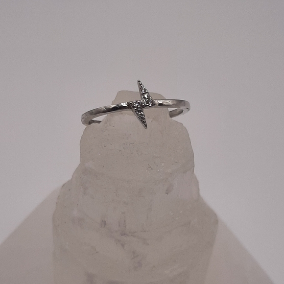 R853 Sterling Silver Harry Potter Lightning Bolt Ring - Charmed Aroma - Picture 1 of 7